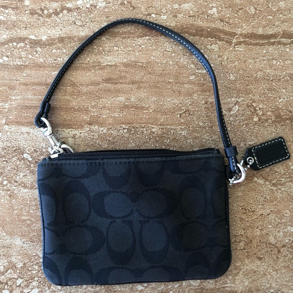 Coach Wristlet Wallet-Black - Picture 4 of 4